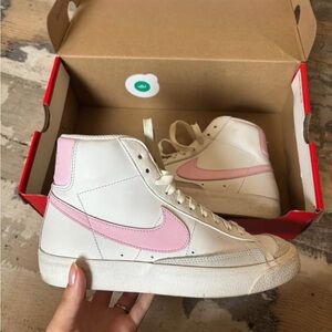 Nike Blazer Mid '77